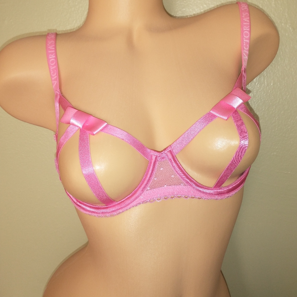 New Victoria's Secret  Bra with Bows Size Large